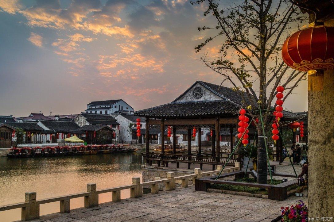 沙漠前行