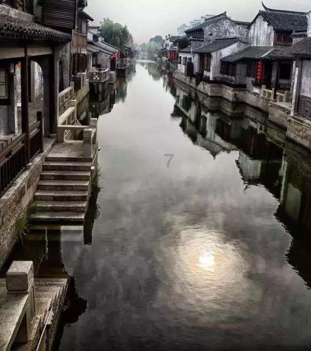 镜报：彭南特疑似出轨召妓，女友与其分手并将他赶出家门